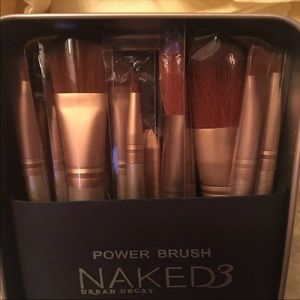 💋 Naked3 Makeup Brush Set